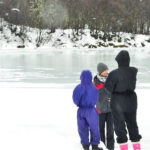Caminata a la Laguna Congelada Neumeyer: aventura en la nieve y paisajes invernales únicos